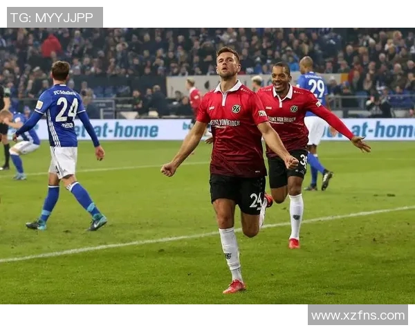 沙尔克04客场平局:保级压力下的坚韧表现 沙尔克04客场平局:保级压力下的坚韧表现